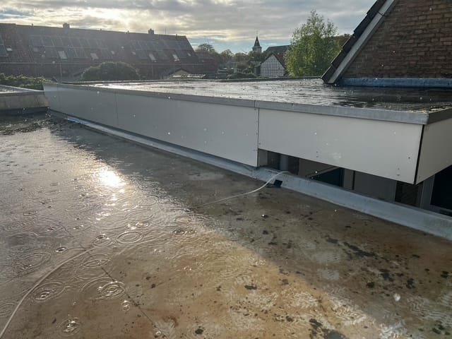 Trespa schoonmaken na